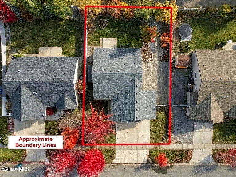 7048 N Epervier Ln photo 5