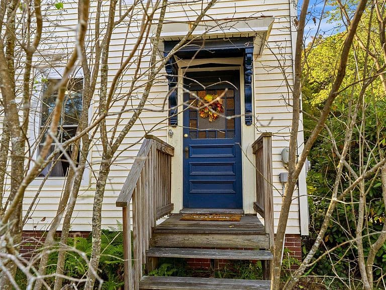 65 Riverside Drive photo 5