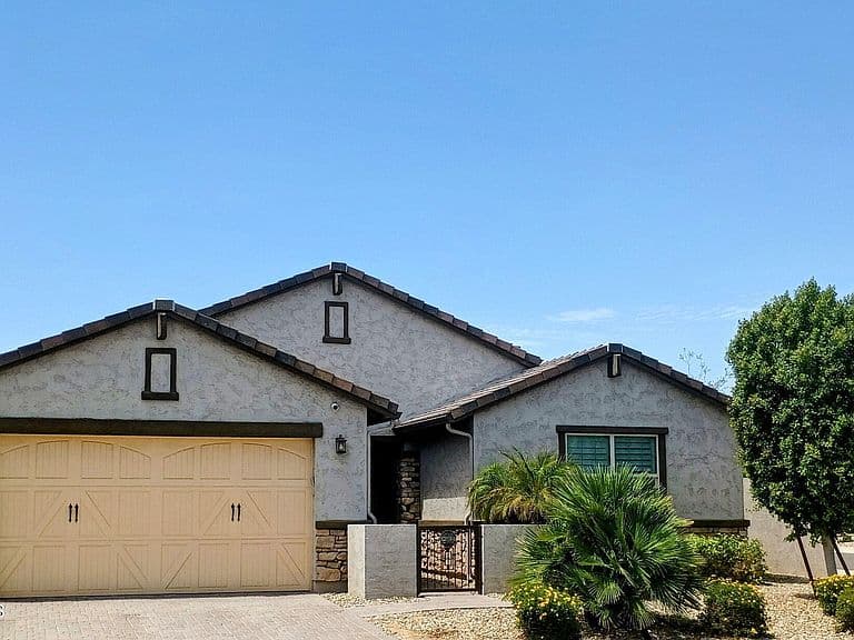 2074 N 139TH Drive N photo 1