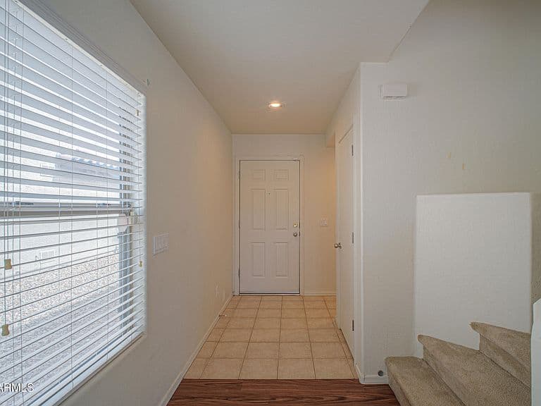 40332 W PEGGY Court photo 4