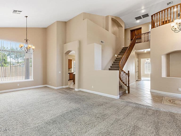 2089 S SAILORS Way photo 5