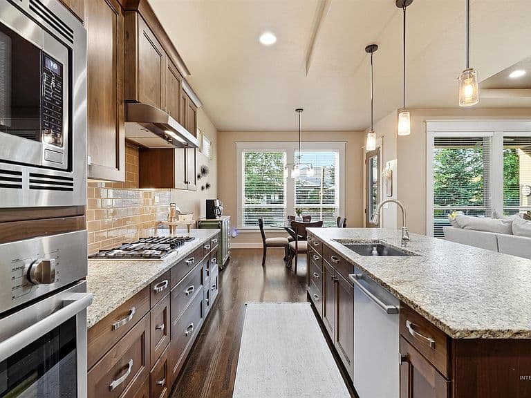 3552 W Star Hollow Dr photo 5