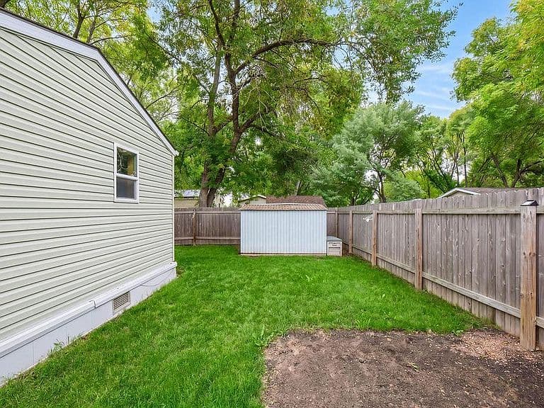 1324 Sandstone Dr photo 5