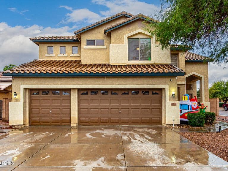 1643 E WILDHORSE Place photo 1
