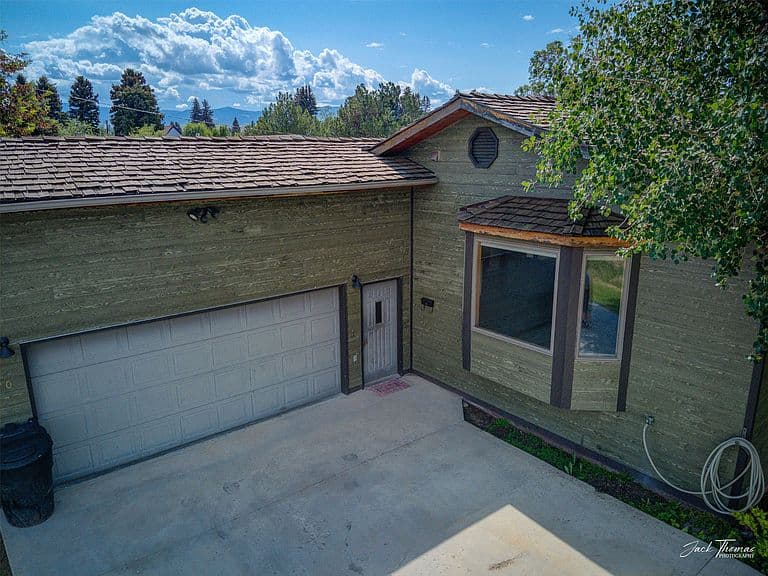 620 Higgins Ave photo 5
