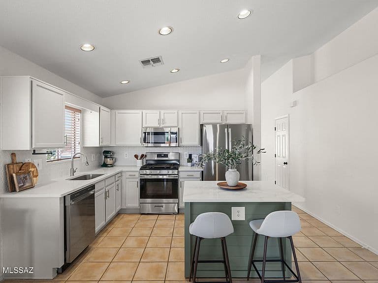 7000 W Avondale Pl photo 4