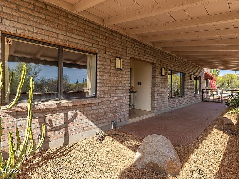 6501 N Avenida De Posada photo 3