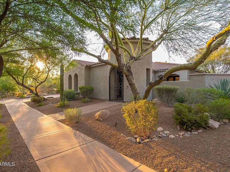 9400 E DESERT VILLAGE Drive photo 5