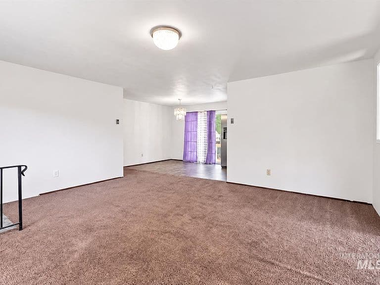 10368 W Bigwood Dr photo 2