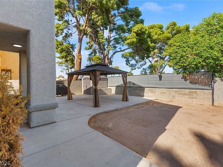 2024 Jesse Scott St photo 5