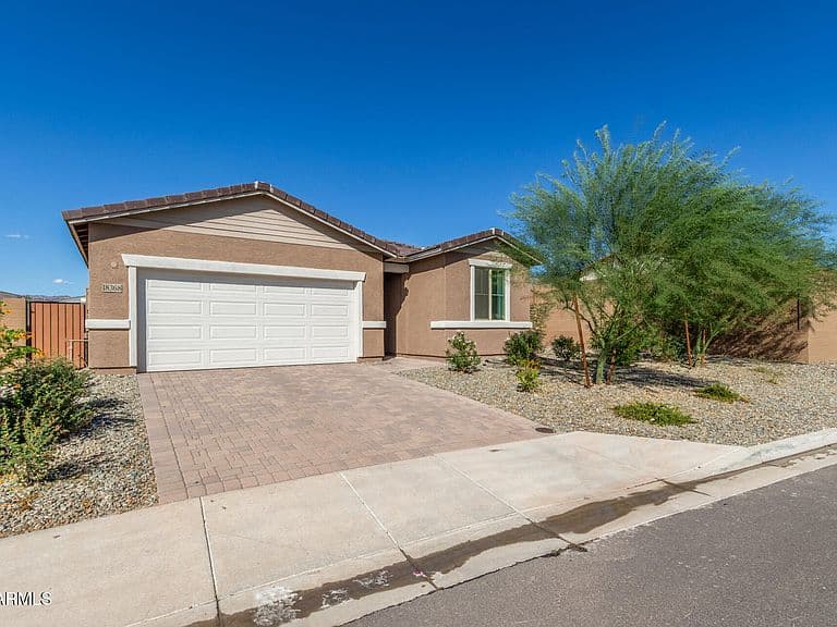 18368 E CAMILA Drive photo 3