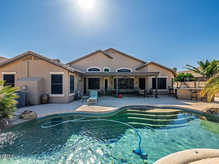 22107 N REIS Drive photo 4