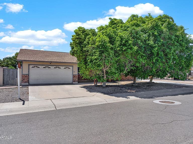 3222 N SEAN Drive photo 2