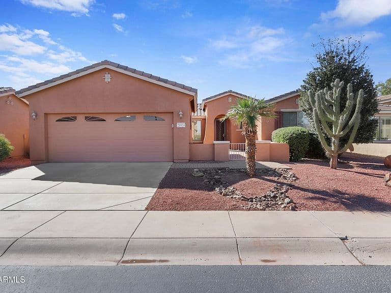 20934 N SWEET DREAMS Drive photo 1