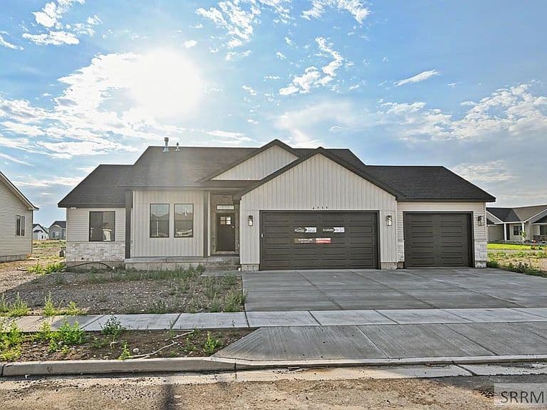 6939 Bronson Dr photo 1