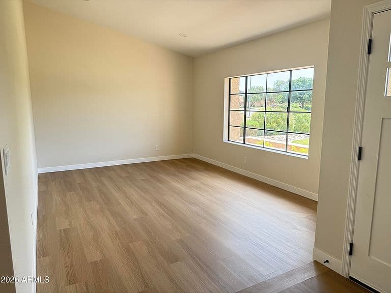 2412 W MISSION Drive photo 5