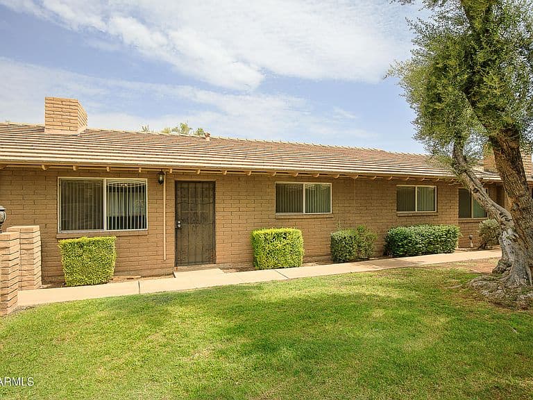 2725 S Rural Road #14 photo 2