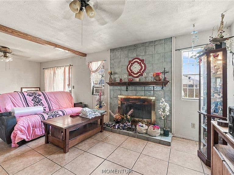 882 La Jolla Drive photo 5