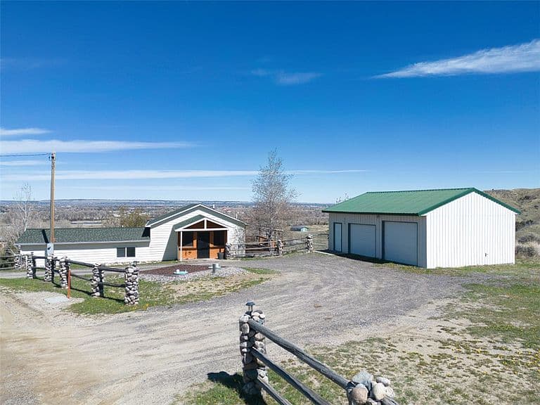 4745 Metzger Rd photo 1