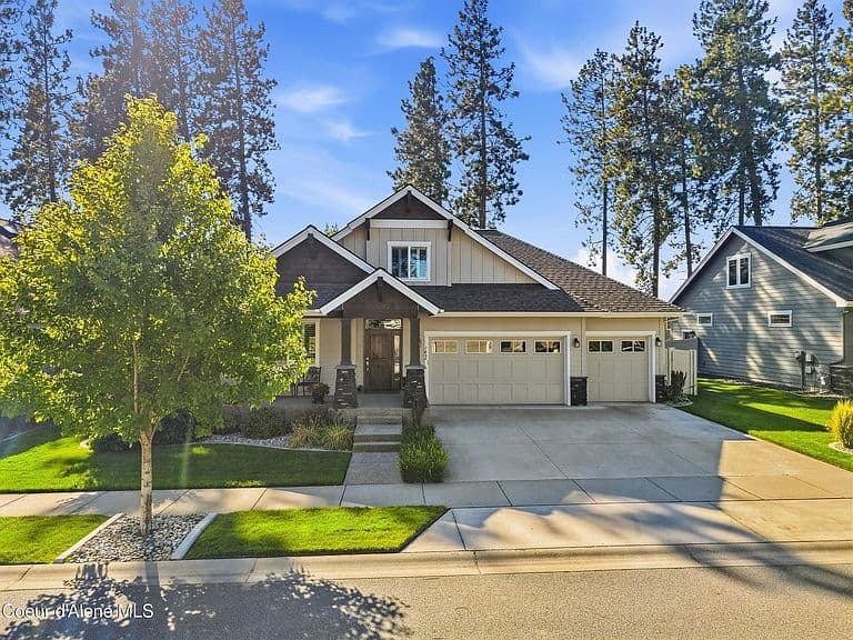 7049 Baudelaire Dr photo 3