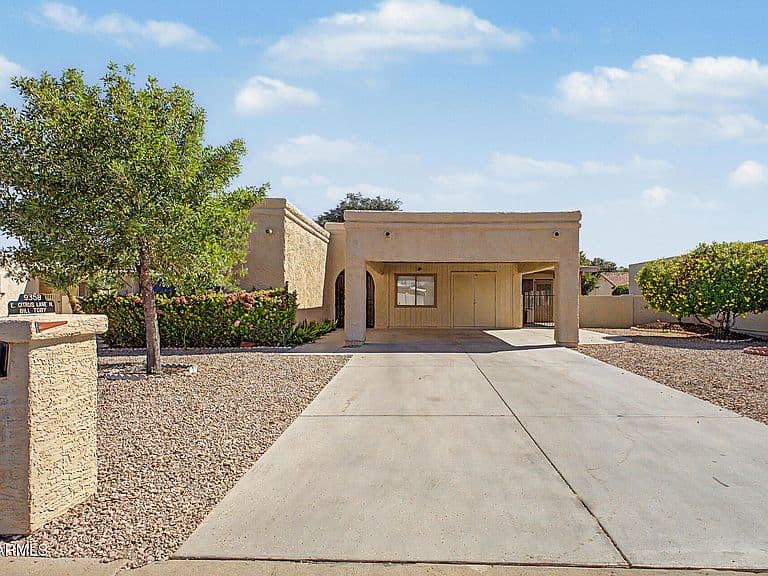 9358 E CITRUS Lane N photo 1