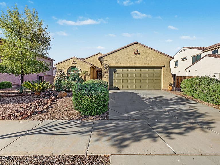 17464 W BAJADA Road photo 2