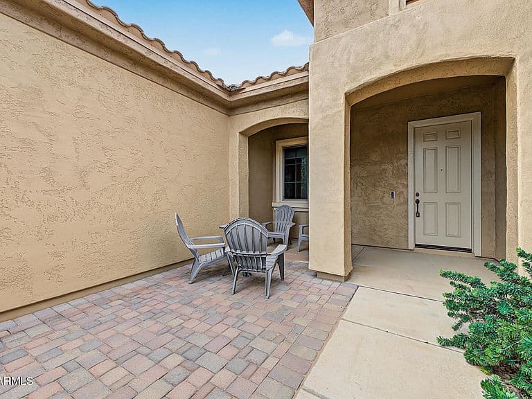 8156 W AUTUMN VISTA Way photo 2