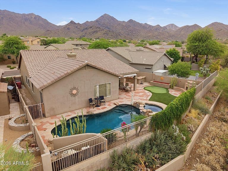 10649 E LE MARCHE Drive photo 2