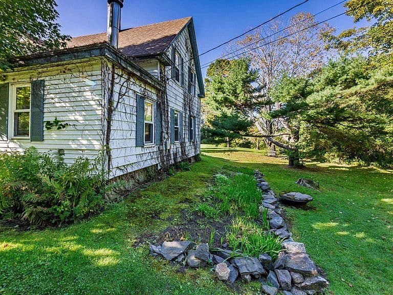 52 Rennie Road photo 3