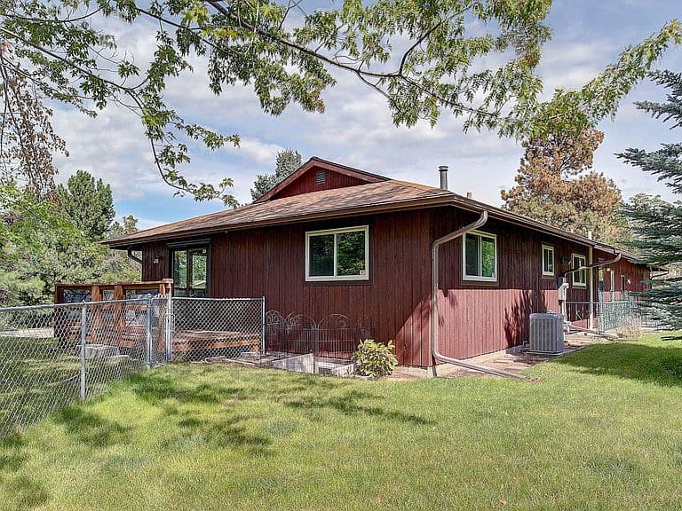 3205 Paul Ln photo 3