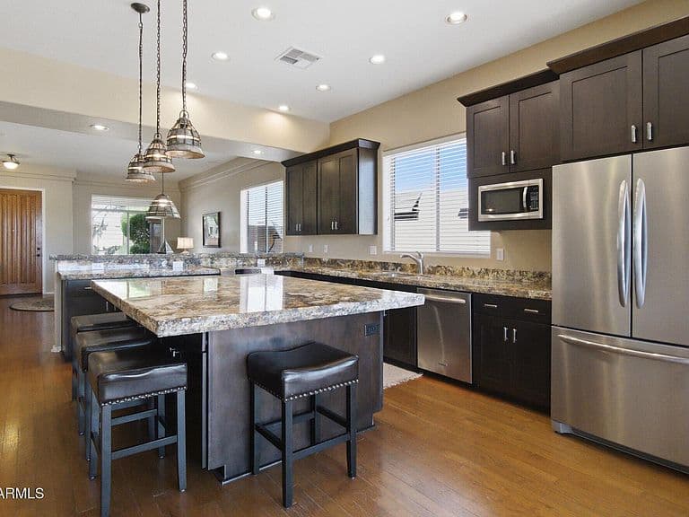 10649 E LE MARCHE Drive photo 3