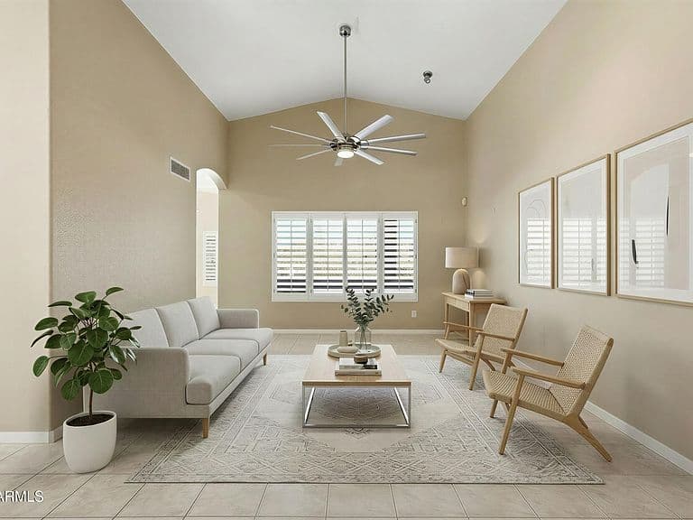 4708 E CASEY Lane photo 4