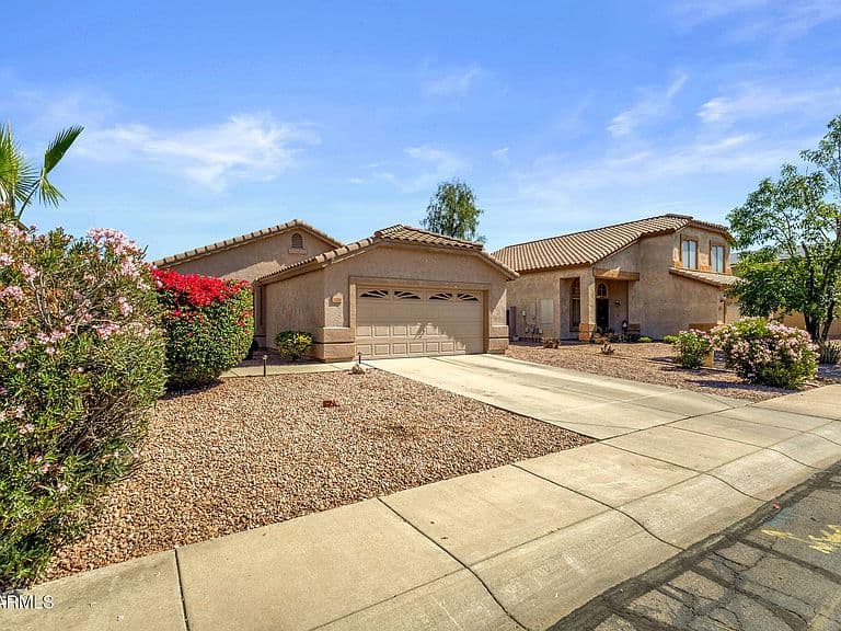 1216 W PINON Avenue photo 5