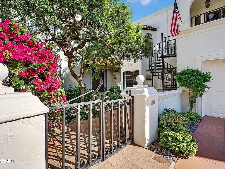 6701 N SCOTTSDALE Road #16 photo 2