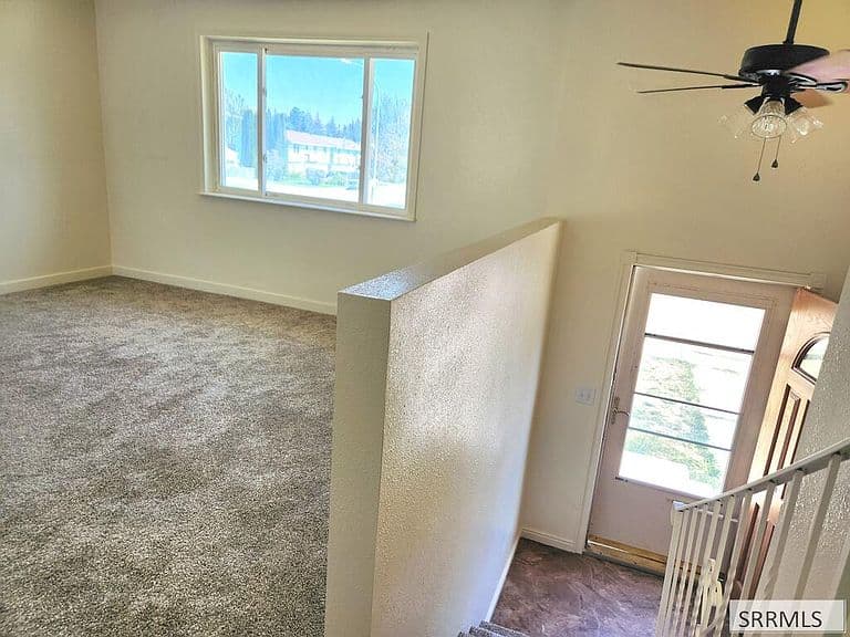 891 Buckboard Ln photo 5