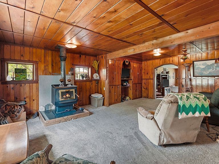215 Caroline Rd photo 5