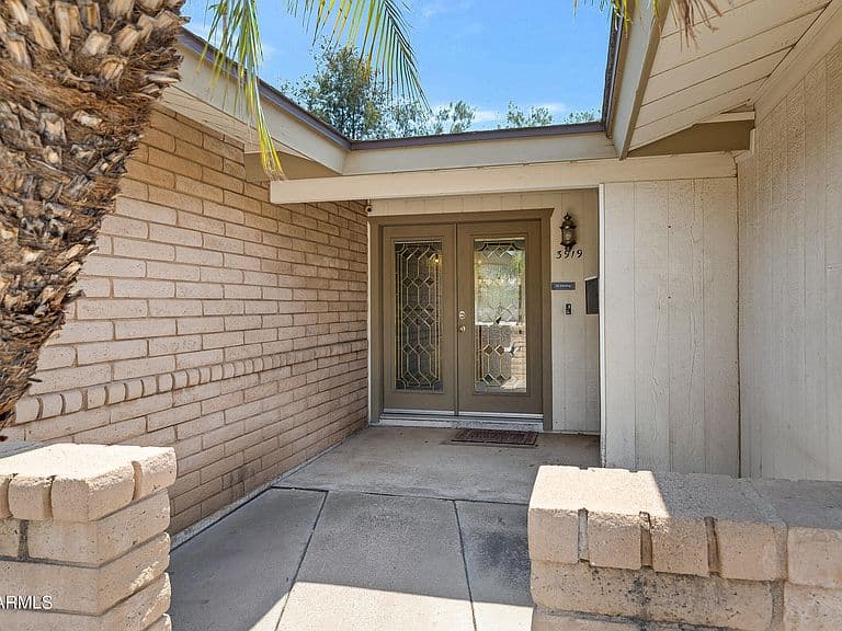 3919 W Lane Avenue photo 4