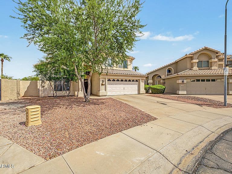 11809 S 45TH Street photo 4