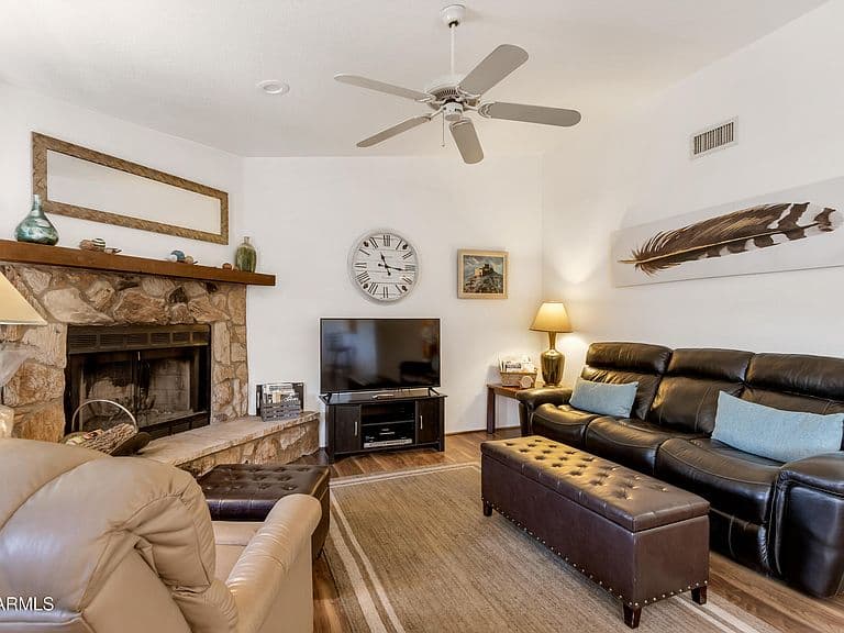 18 Padre Drive photo 5