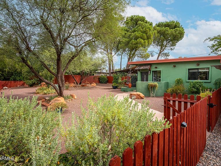 50 View Drive photo 1