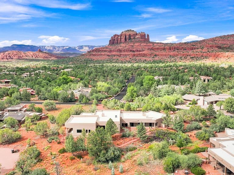 185 Red Rock Drive photo 3