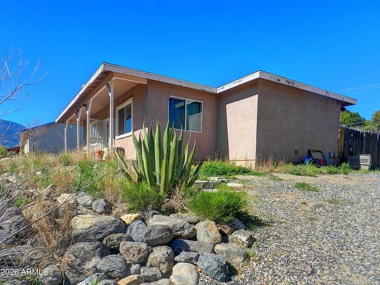 862 E Cherry Hills Way photo 1