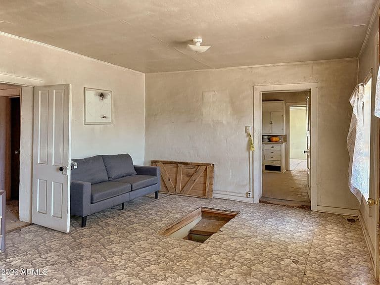 217 W PINAL Street photo 4