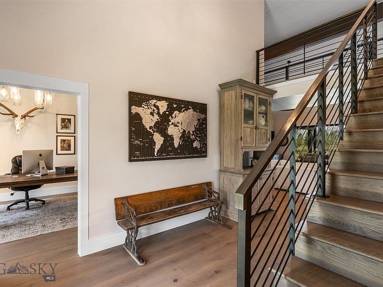 172 Alton Way photo 3