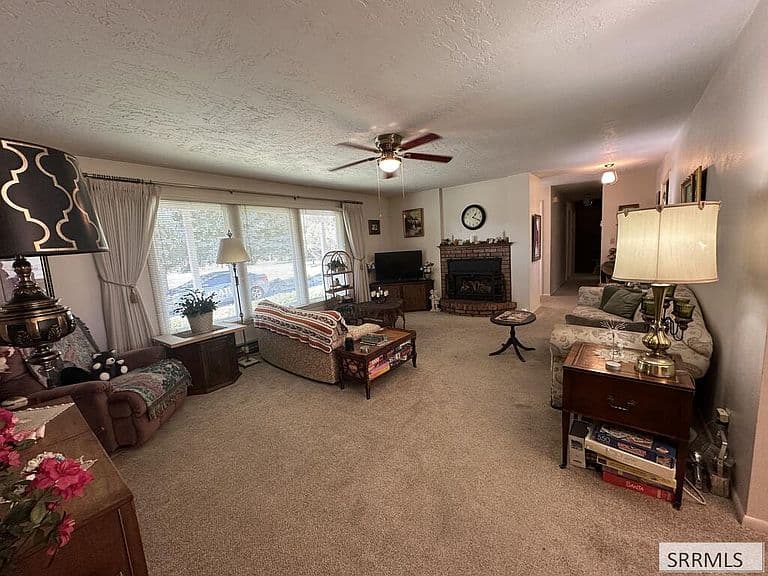 11030 N 45th E photo 5