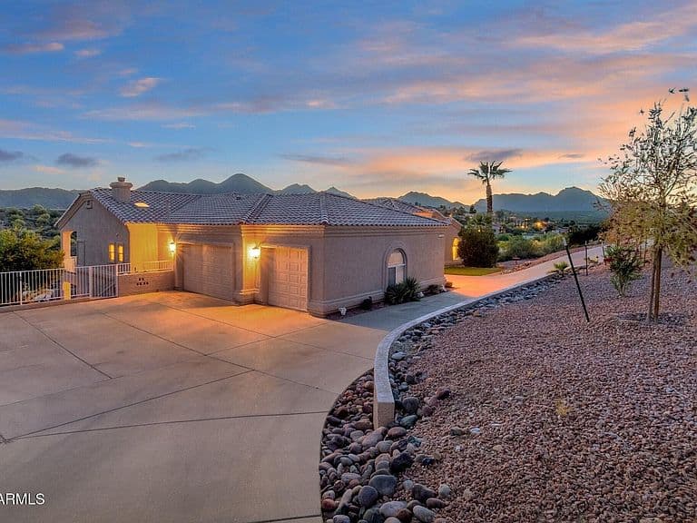 15757 E TEPEE Drive photo 5