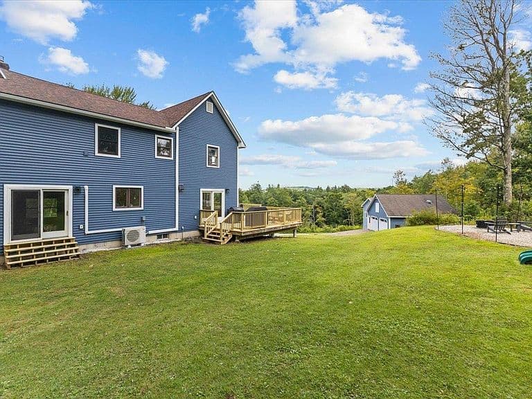 2260 South Road photo 2