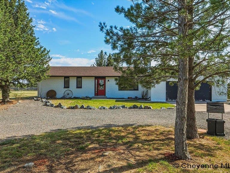 209 Ponderosa Trl photo 2