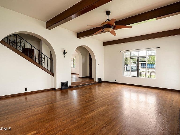 2218 ENCANTO Drive NE photo 4