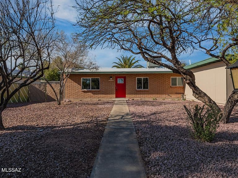 9453 E Pena Dr photo 5